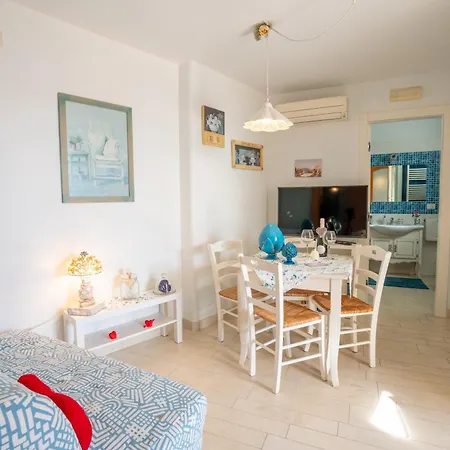 Petali Rosa לינה וארוחת בוקר