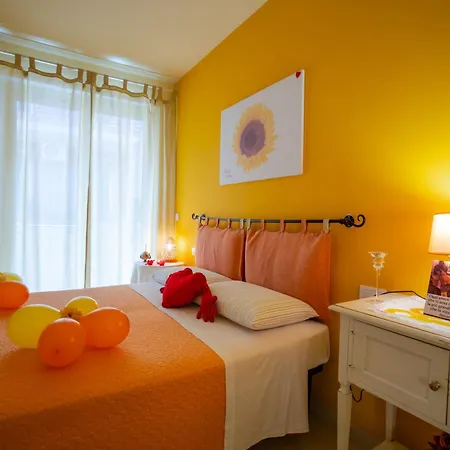 לינה וארוחת בוקר Petali Rosa