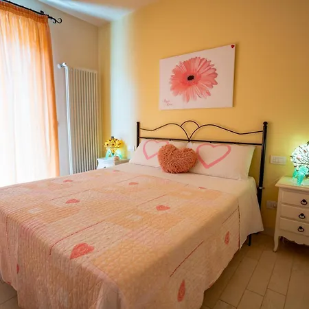 Petali Rosa Polignano a Mare