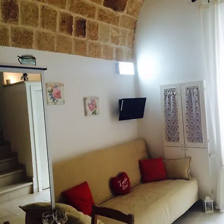 Bed and breakfast Petali Rosa 4*