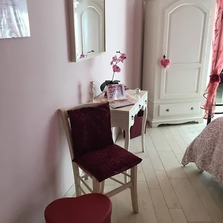 Petali Rosa Alojamento de Acomodação e Pequeno-almoço 3*